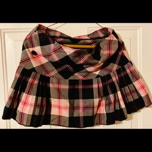 Juniors size 5 pink mini skirt
